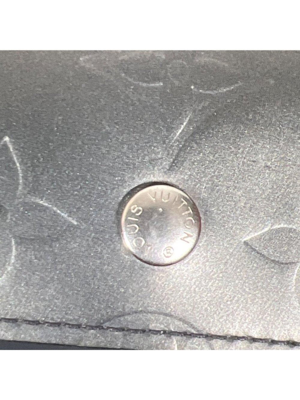 LOUIS VUITTON Monogram Vernis Leather International Long Wallet Gray - Picture 4 of 9